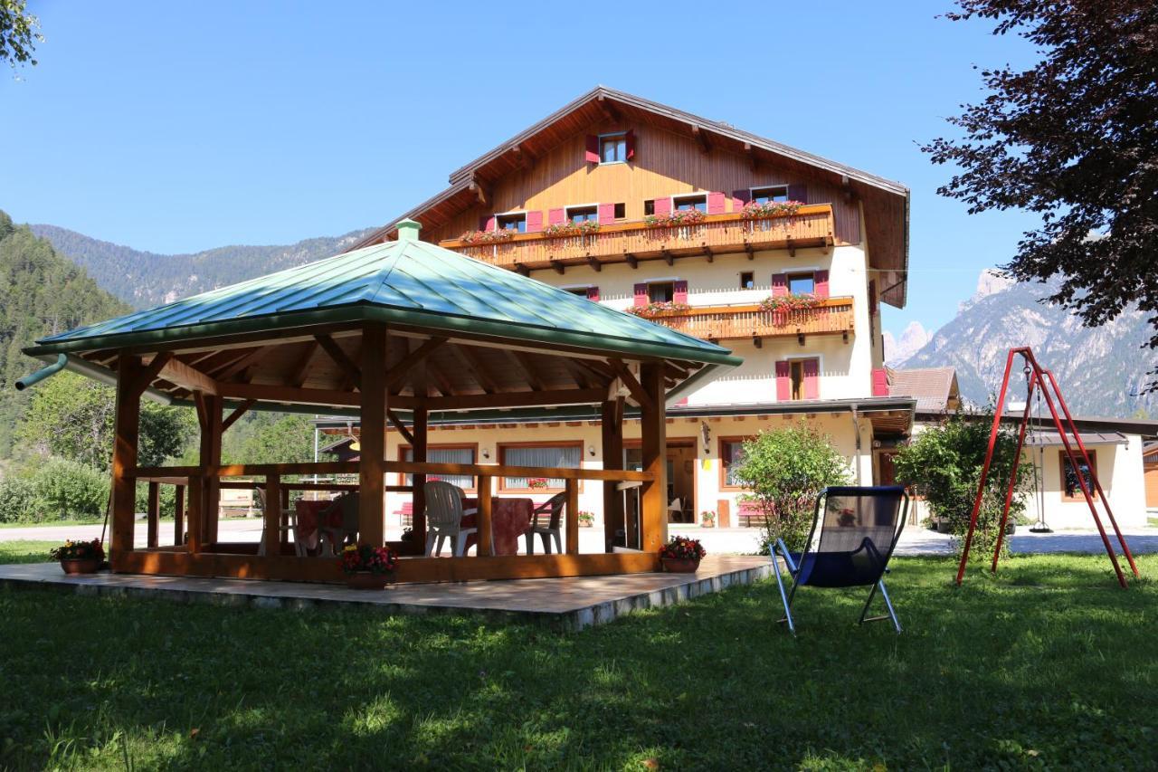Hotel Galeno - 3 Cime View - 아우론조디까도레 외부 사진